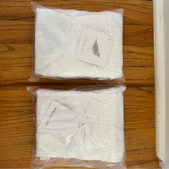 NWT Serena & Lily Maya Coverlet Standard Sham - Set of 2 - Picture 8 of 11